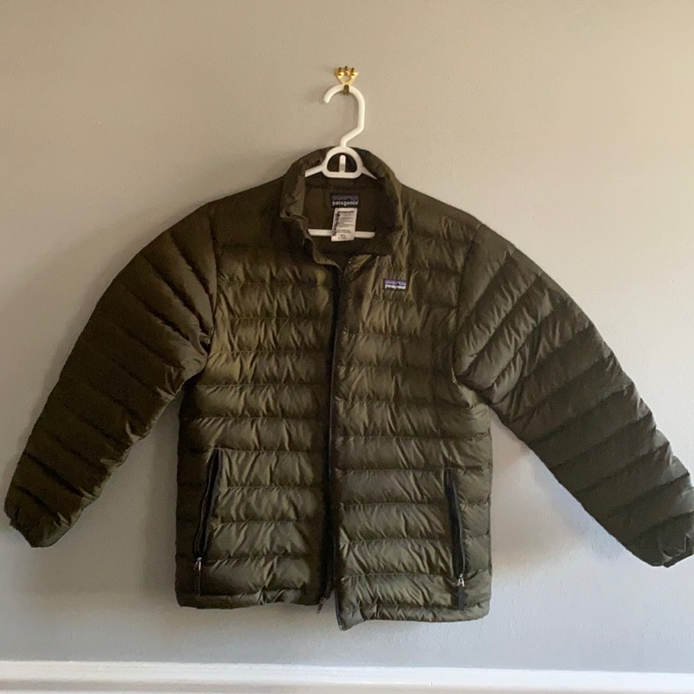 Kids Patagonia size 12 Down Sweater/Jacket GUC